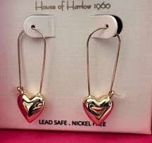 COPY - HOUSE of Harlow 1960 Gold Tone Heart Safety Pin Earrings - Lightweight #…