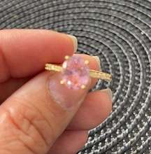 Pink stone gold ring