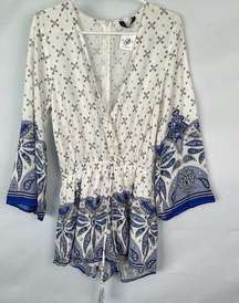 NEW Haute Rogue Long Sleeve Romper White/Blue Floral | Size L