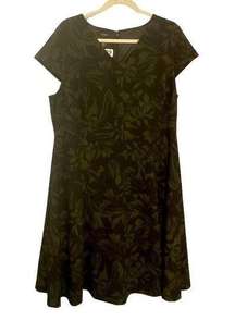 Alfani LEAF PRINT‎ green dress size 18W