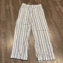 Naturals de and Company linen blend wide, leg, striped pants