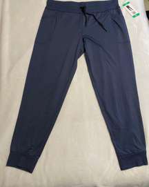 Ladies' Side Pocket Tech Jogger