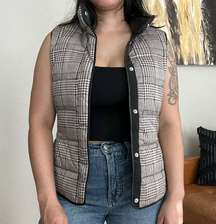 NWT  Down Herringbone Plaid Puffer Vest button front size XS