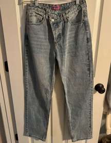 NWT  crossover boyfriend jeans, size medium, all offers considered