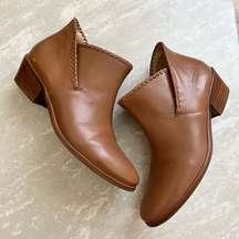 [Jack Rogers] Leather Sadie Bootie- Size 8M