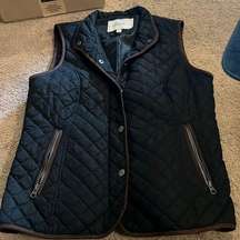 GH bass & co vest small