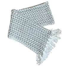 SONOMA | Gray and white scarf with white fringe