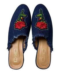 YOKI Mules Willas-71 Women Dark Denim Frayed Rose Embroidered Shoes Size 7 NWT