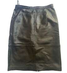 Retro  Classic Black 100% Genuine Leather Skirt
Size 8