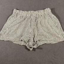 A New Day XL striped shorts for summer, elastic waist, pockets