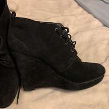 Jessica Simpson Black suede wedges