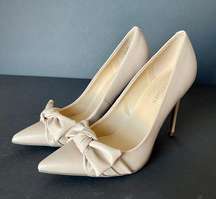 MARC FISHER | Nude Tan Bow Heels Sz 6