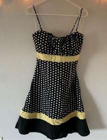 Retro style 50s dress black and yellow polka dots / NWOT