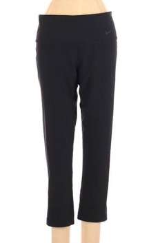 Nike  Low Rise Waist Skinny Leg Cut Active Pant Size S Reg $54. 
21” Inseam