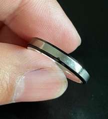 3mm black edge silver ring size 8