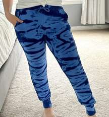 NEW  Blue Tie Dye Jogger Sweatpants Medium Loungewear