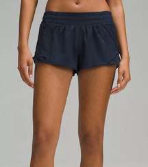 Lululemon Hotty Hot Low-Rise Lined Short 2.5"