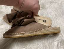 Browns Mules Size 37