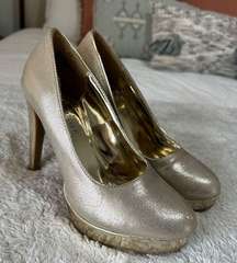 Rampage gold sparkly platform heels pumps Size 7M RY4840 Good used condition