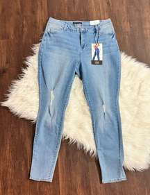 NWT YMI HIGH RISE SKINNY Size: 14