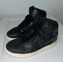 Air Jordan 1 Mid Shoes