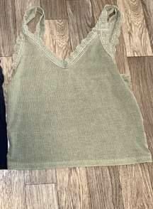 Outfitters Tank-top