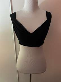 NWT black cropped v neck top Sz S