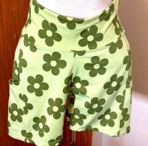 Series 8 Green Daisy Biker Shorts