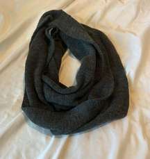 Infinity scarf