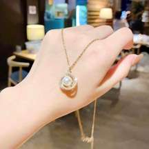 18K Gold Plated White Pearl Pendant Necklace for Women