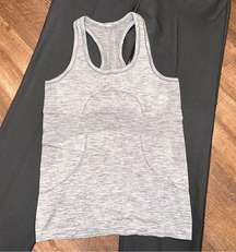 Lululemon athletica Racerback Tank Top Swiftly Tech Shirt Women’s Size 8 Gray