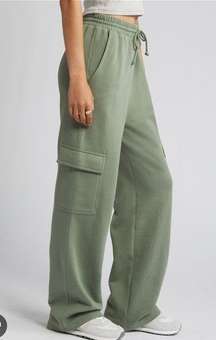 BP Wideleg Cargo Sweatpants