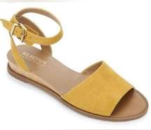 Reaction Kenneth Cole yellow suede Jolly sandals size 6.5