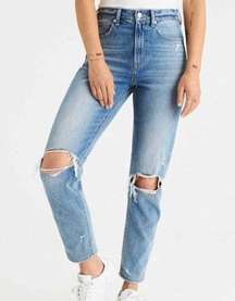 American Eagle Size 6 Long Distressed Ripped Light Wash Ankle High Rise Mom Jean