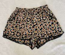 90’s Style Black Daisy High Waisted Shorts