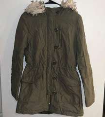 AMERICAN EAGLE Women’s Olive Green Faux Fur Hood Toggle Button Coat Size S