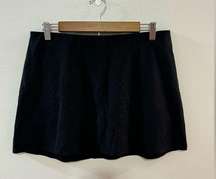 Pre-Owned LG American Eagle Black Skort