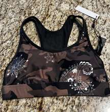 NWT  Bermuda Energy Sports Bra in Camo Green