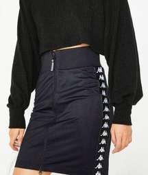 Great condition Kappa black skirt zip up front size XL