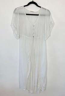 Love Culture White Short Sleeve Crepe Tunic Four Button Open Front Coverup Large