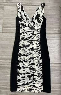 NWT White House Black Market Black & White Instantly Slimming Mini Dress- Size 0