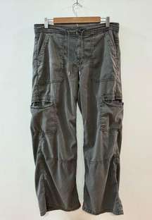 Pre-Owned Size 10 Short American Eagle Baggy Wide Leg Green Cargo Pants