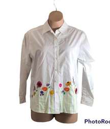 Quacker Factory White with Floral Embellishments Button Up Shirt