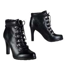 RALPH LAUREN DARBY BLACK LEATHER HEELED ANKLE LACEUP BOOTS 8