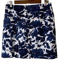 S.C. & Co. Women's Skirted Shorts Tummy Control Medium Blue‎ Floral Pattern