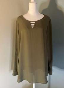 Olive Green Business Casual Shirt - Roll-Up Sleeves - Size XL