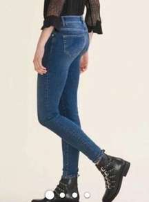 Maje  Escape Mid Rise Dark Wash Skinny Jeans. Size 24.