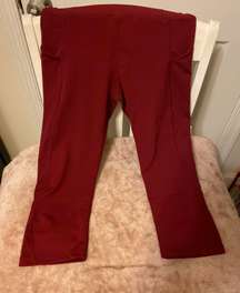 Maroon Cropped Leggings