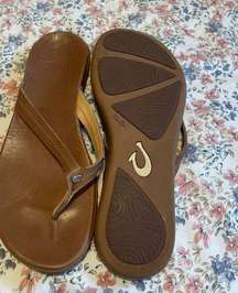 olukai flip flops 