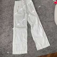 Athleta Cabo Wide leg Pants size 4. White. Good for going out or casual